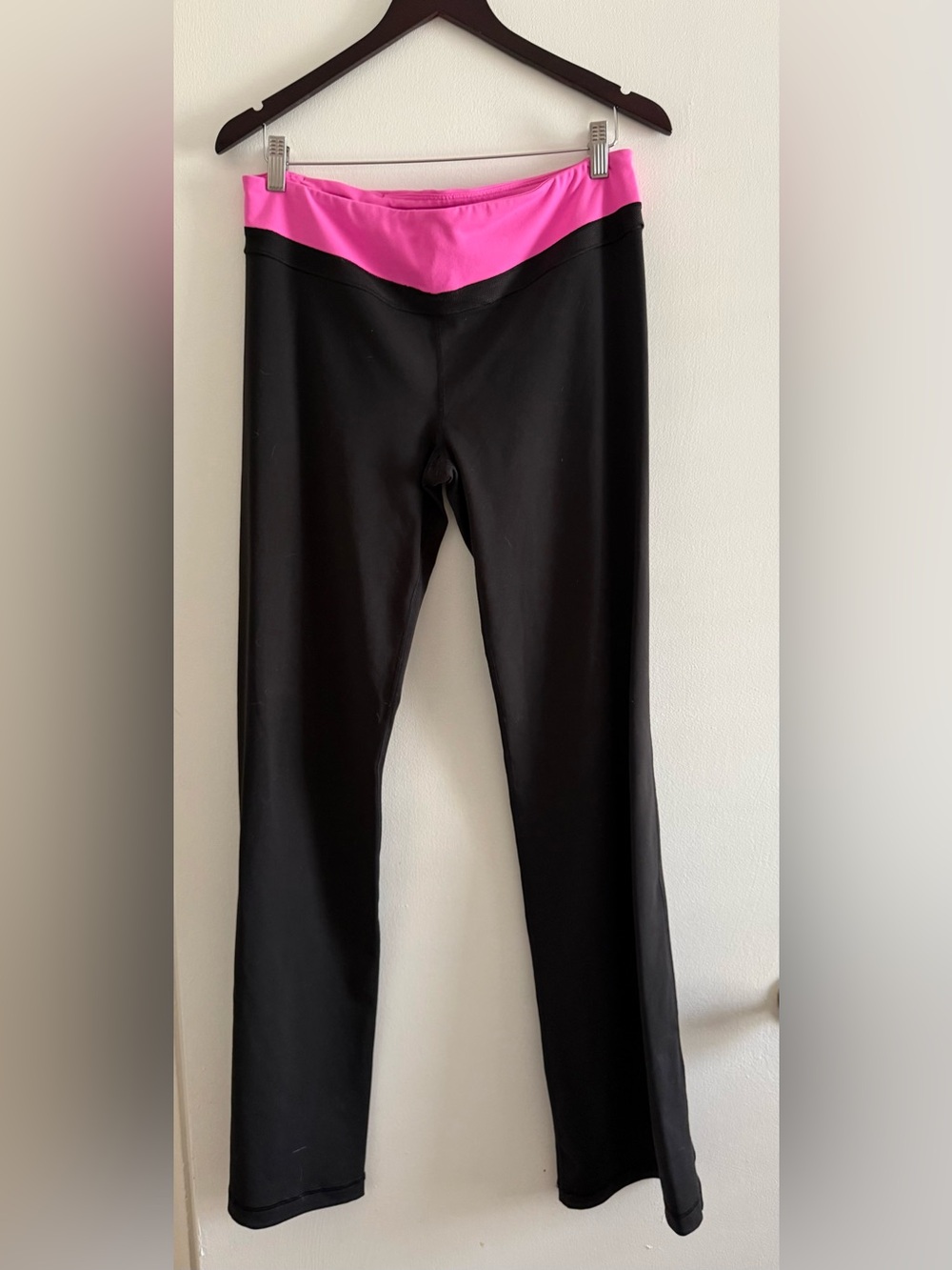 Victoria's Secret Black Leggings with Hot Pink Waistband